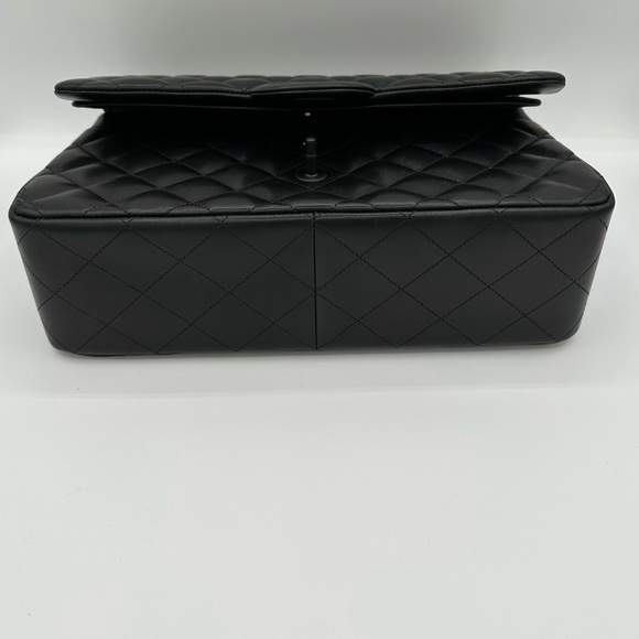 Chanel So Black Jumbo Lambskin - Picture 9 of 12